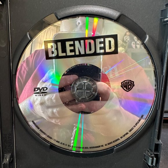 Blended DVD (Full Screen) Barrymore Sandler Family Vacation Comedy 2014 - Picture 3 of 5